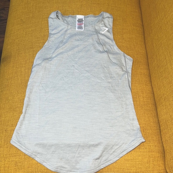 Gymshark Women’s Training Tank Top Small - Gray PreOwn size SMALL workout top - Picture 1 of 6